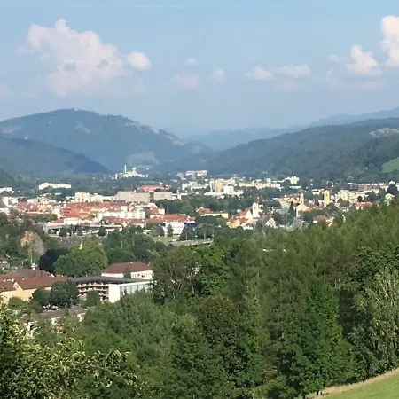 Wagner بيت ضيافة لوبن